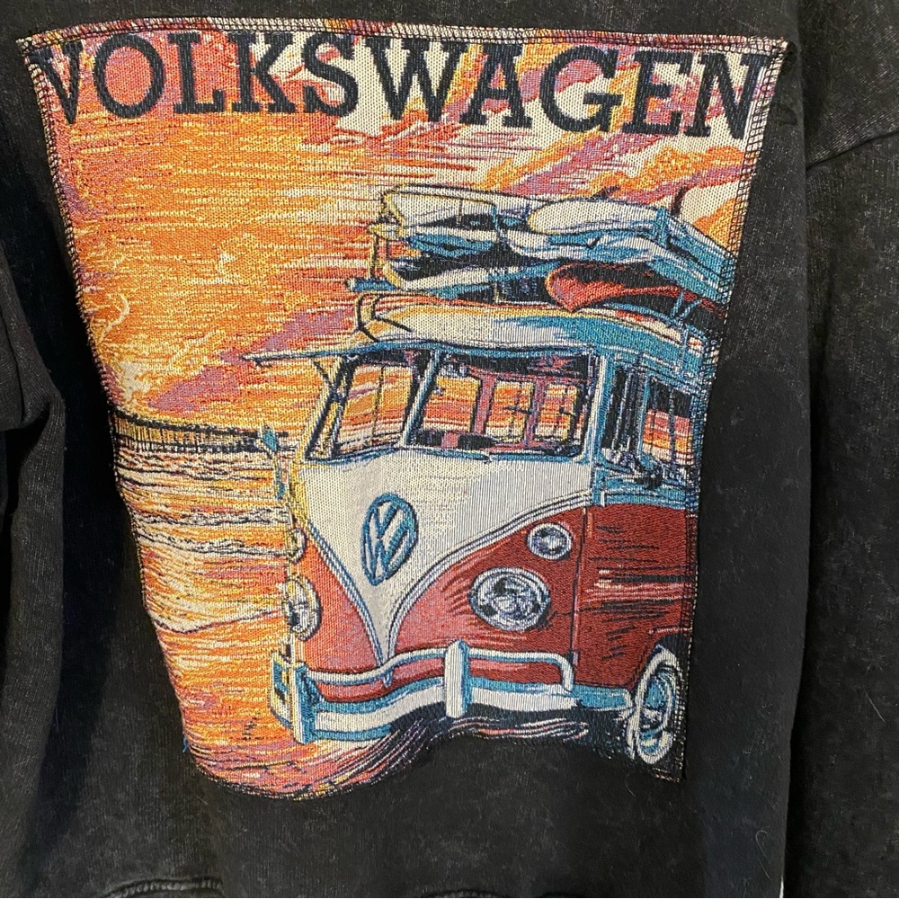 EUC Volkswagen Quilt Graphic Sweatshirt - Picture 3 of 4